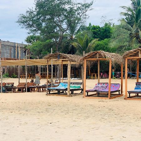 Breezy Beach Cabanas Arugam Bay Exterior foto