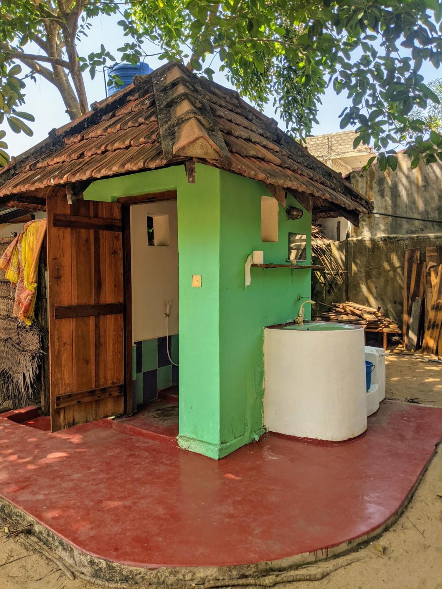 Breezy Beach Cabanas Arugam Bay Exterior foto